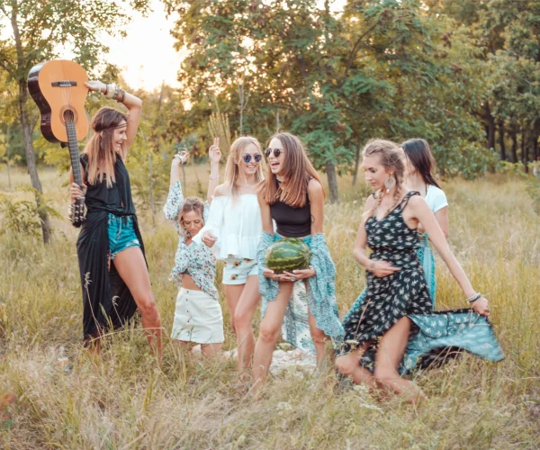 six-girls-in-nature-have-fun-2024-10-31-23-22-27-utc